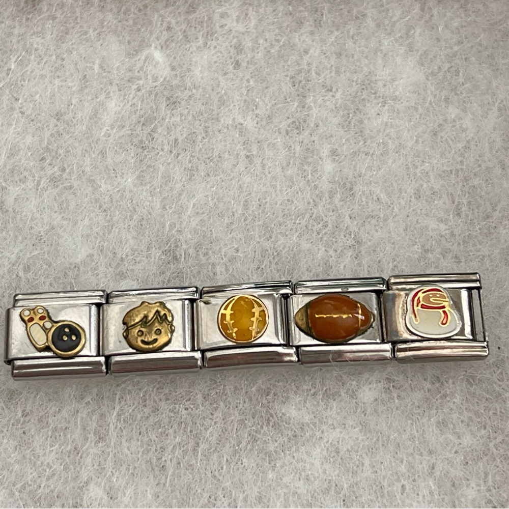 5 Italian Interlocking Charms